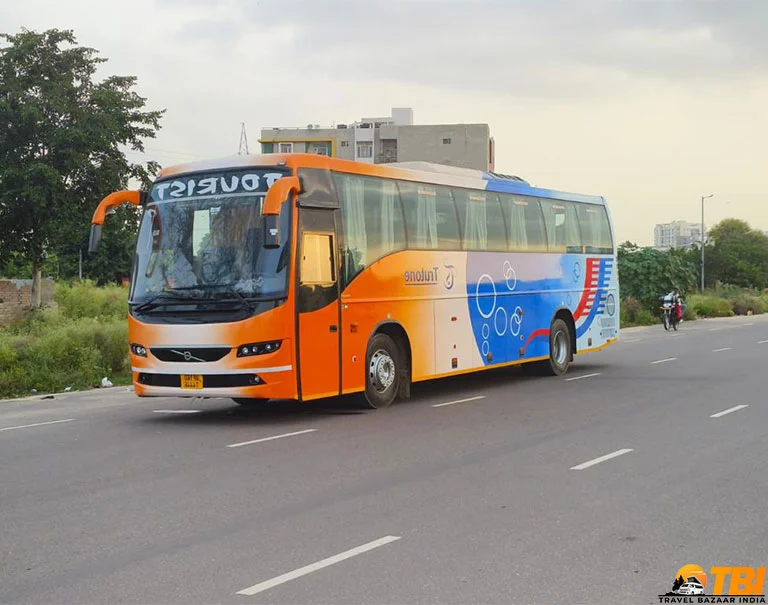 45-seater-bus